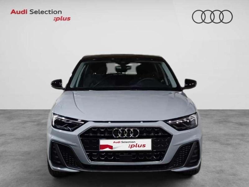 Usado Audi A1 Sportback Black Edition 116 CV (85 kW) 2025 Gris Utilitario