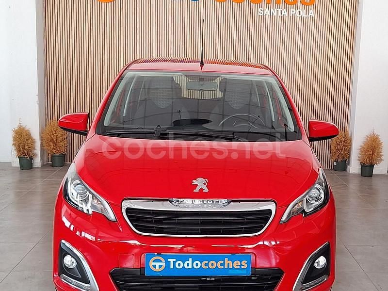 Granate Usado 2021 Peugeot 108 Allure Utilitario | 11.100 € (Un poco caro) - Imagen 1/4