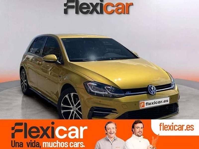 Usado VW Golf VII Sportline 150 CV (110 kW) 2018 Amarillo Utilitario