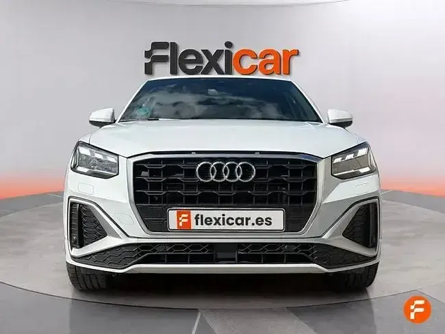 Usado Audi Q2 S-Line 150 CV (110 kW) 2024 Blanco SUV