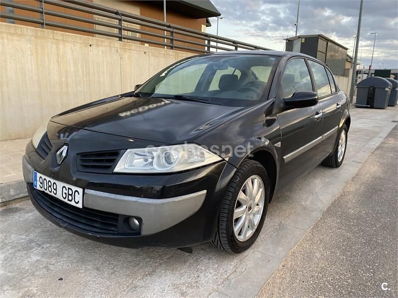 Usado Renault Mégane II 105 CV (77 kW) 2008 Negro Berlina