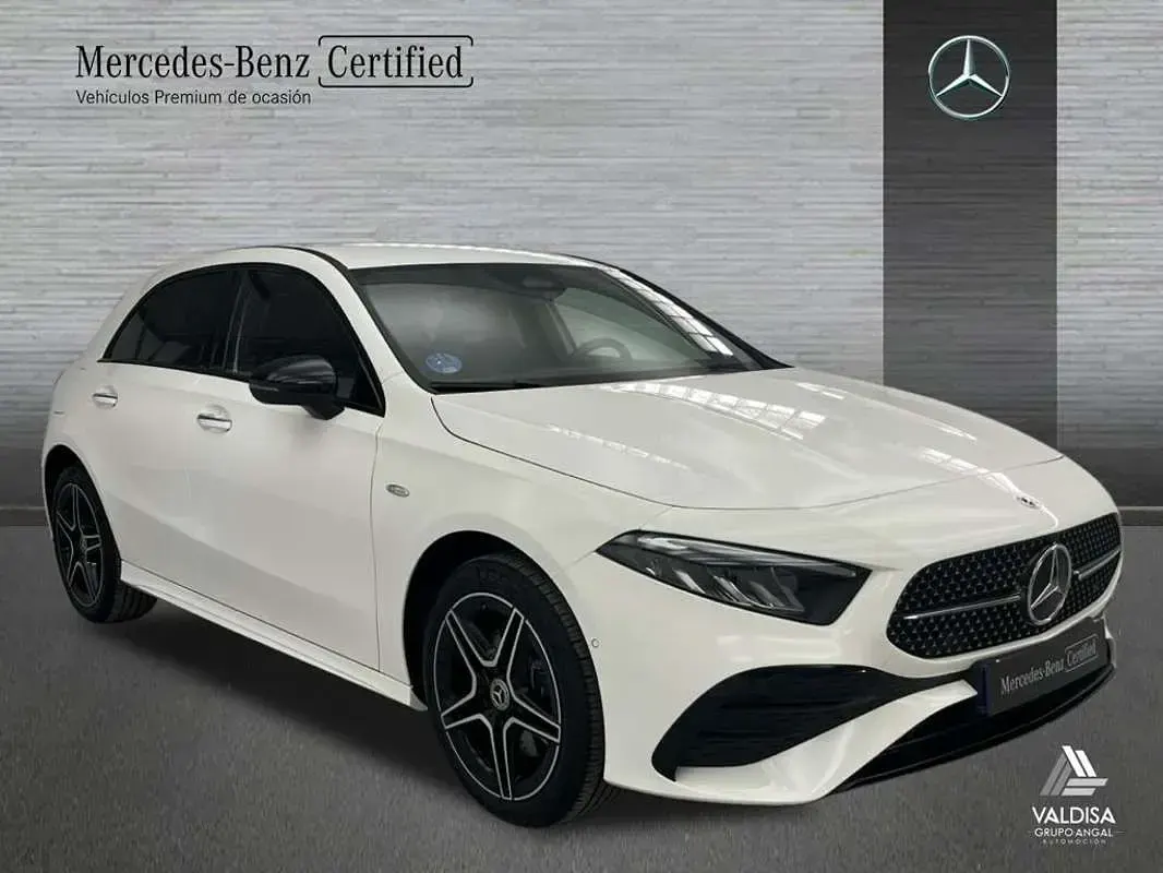 Usado Mercedes A250 218 CV (160 kW) 2025 Berlina