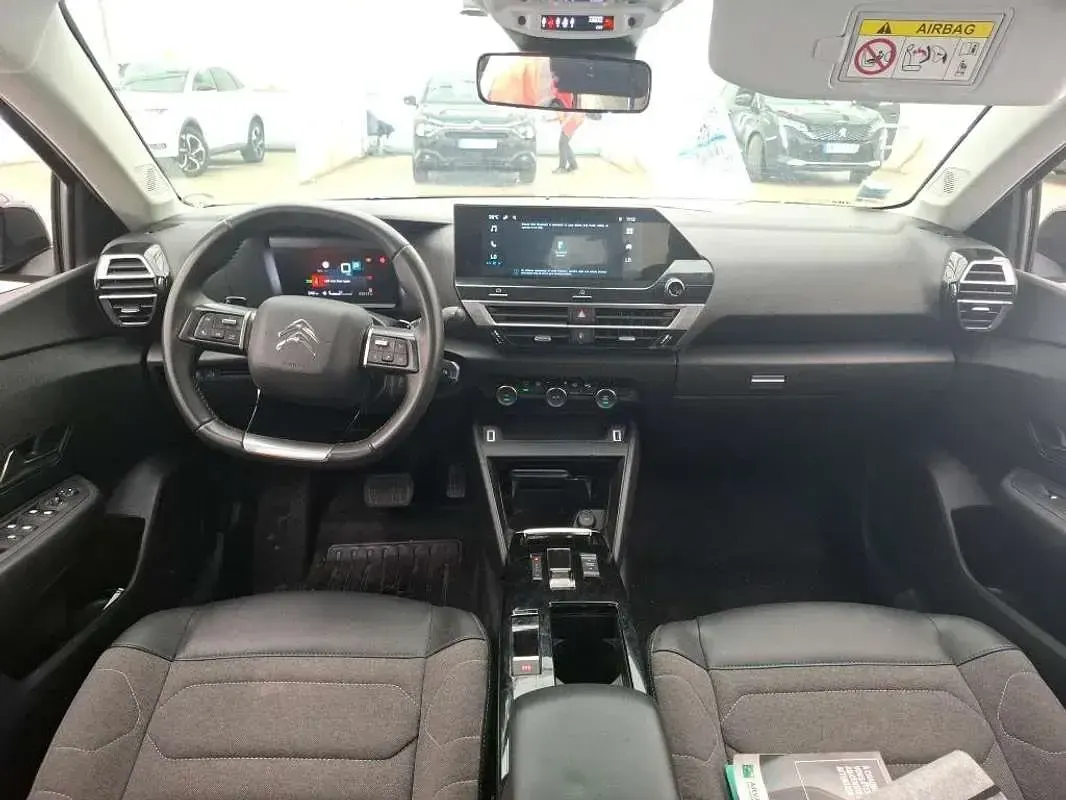 Usado Citroën C4 X Feel 131 CV (96 kW) 2023 Negro SUV