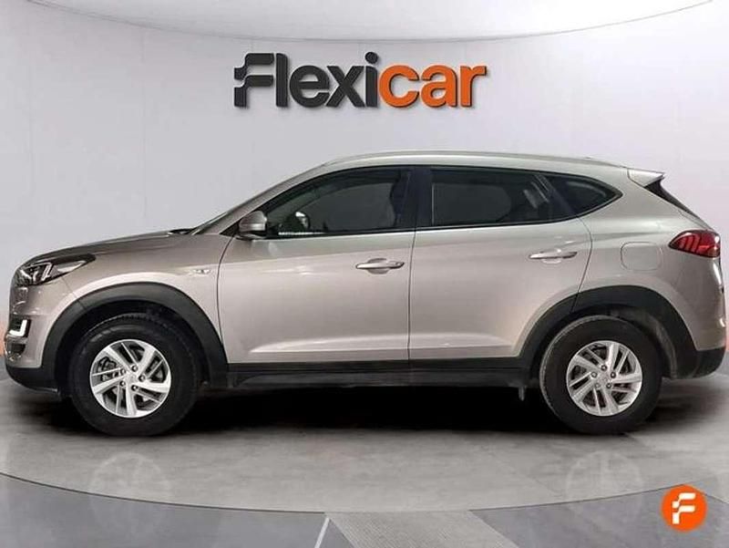 Usado Hyundai Tucson 132 CV (97 kW) 2021 Gris SUV