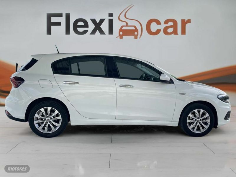 Usado Fiat Tipo Lounge 120 CV (88 kW) 2019 Blanco Berlina