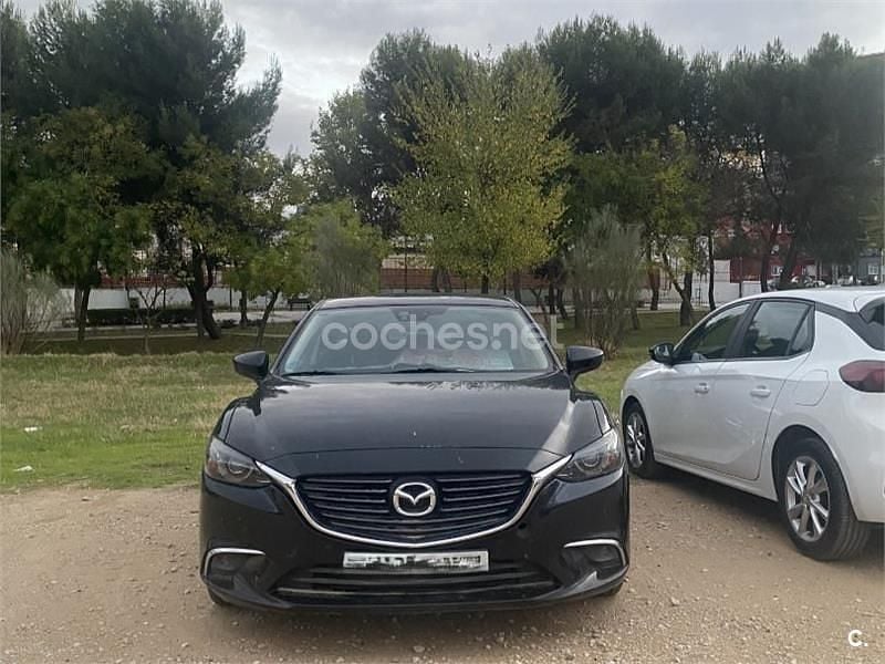 Usado Mazda 6 Luxury 175 CV (128 kW) 2015 Negro Berlina