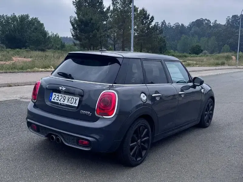 Usado Mini Cooper S 192 CV (141 kW) 2017 Negro Utilitario