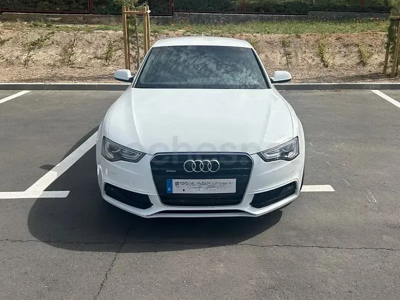 Usado Audi A5 Ambiente 245 CV (180 kW) 2012 Blanco Coupe