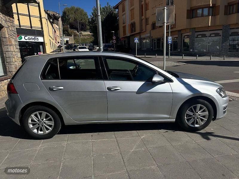Usado VW Golf VII 106 CV (77 kW) 2013 Gris Utilitario