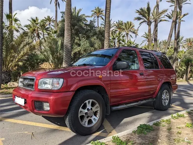 Usado Nissan Pathfinder SE 150 CV (110 kW) 2000 Rojo SUV
