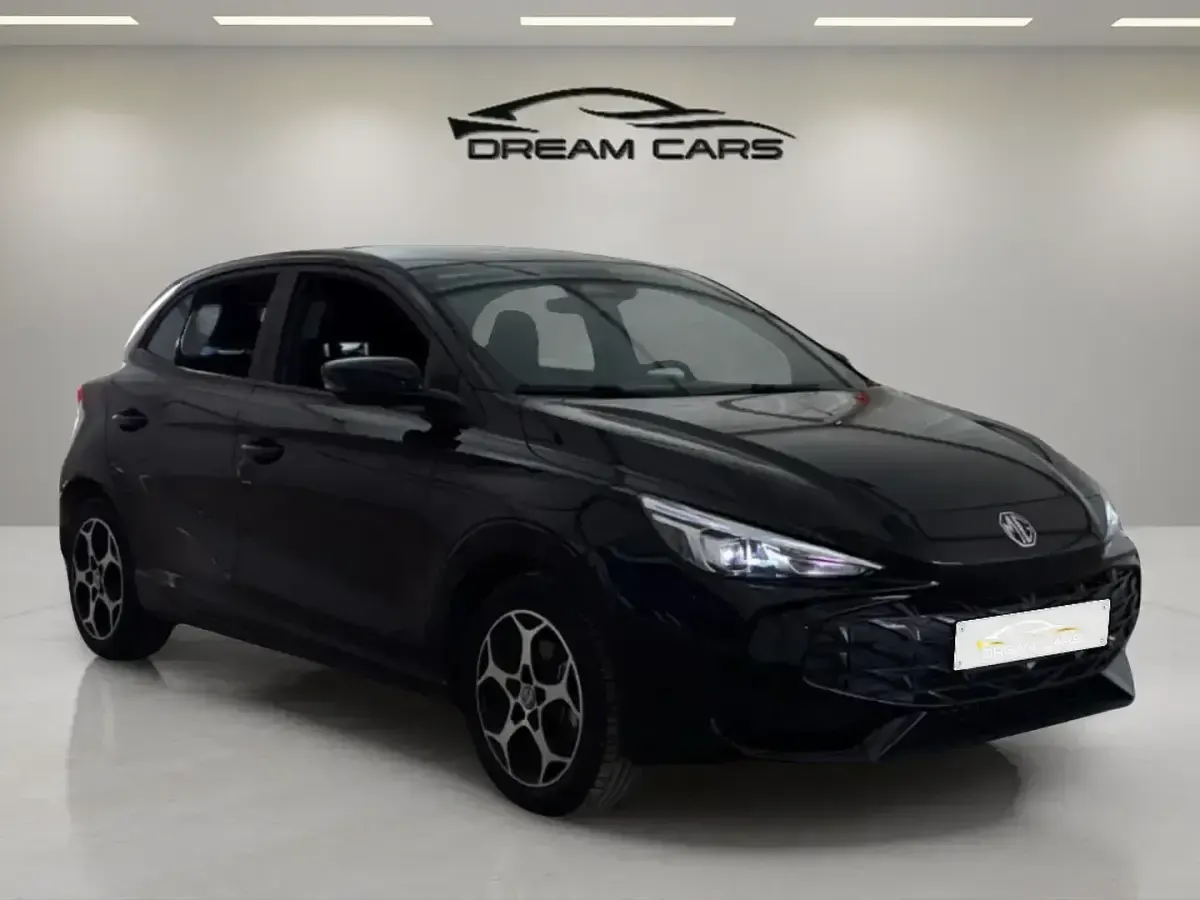 Usado MG MG3 Comfort 116 CV (85 kW) 2025 Negro Utilitario