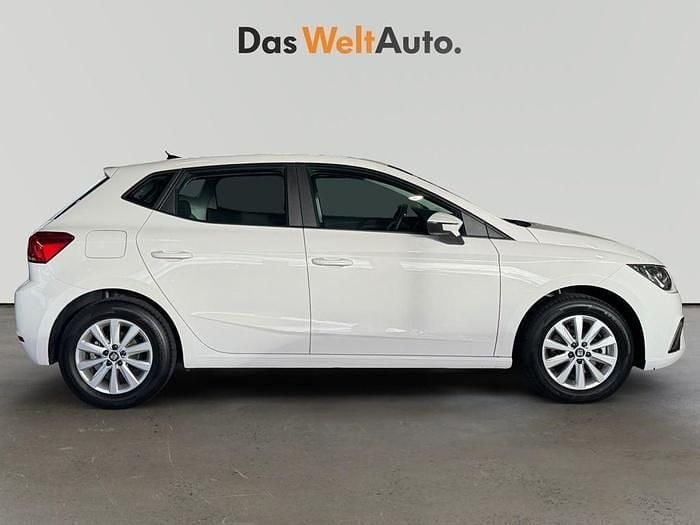 Usado Seat Ibiza Style 110 CV (80 kW) 2021 Blanco Utilitario