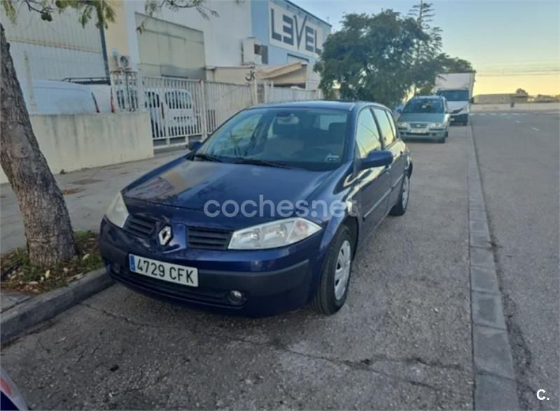 Azul Usado 2003 Renault Mégane II Dynamique Berlina | 2500 € (Precio justo) - Imagen 1/4