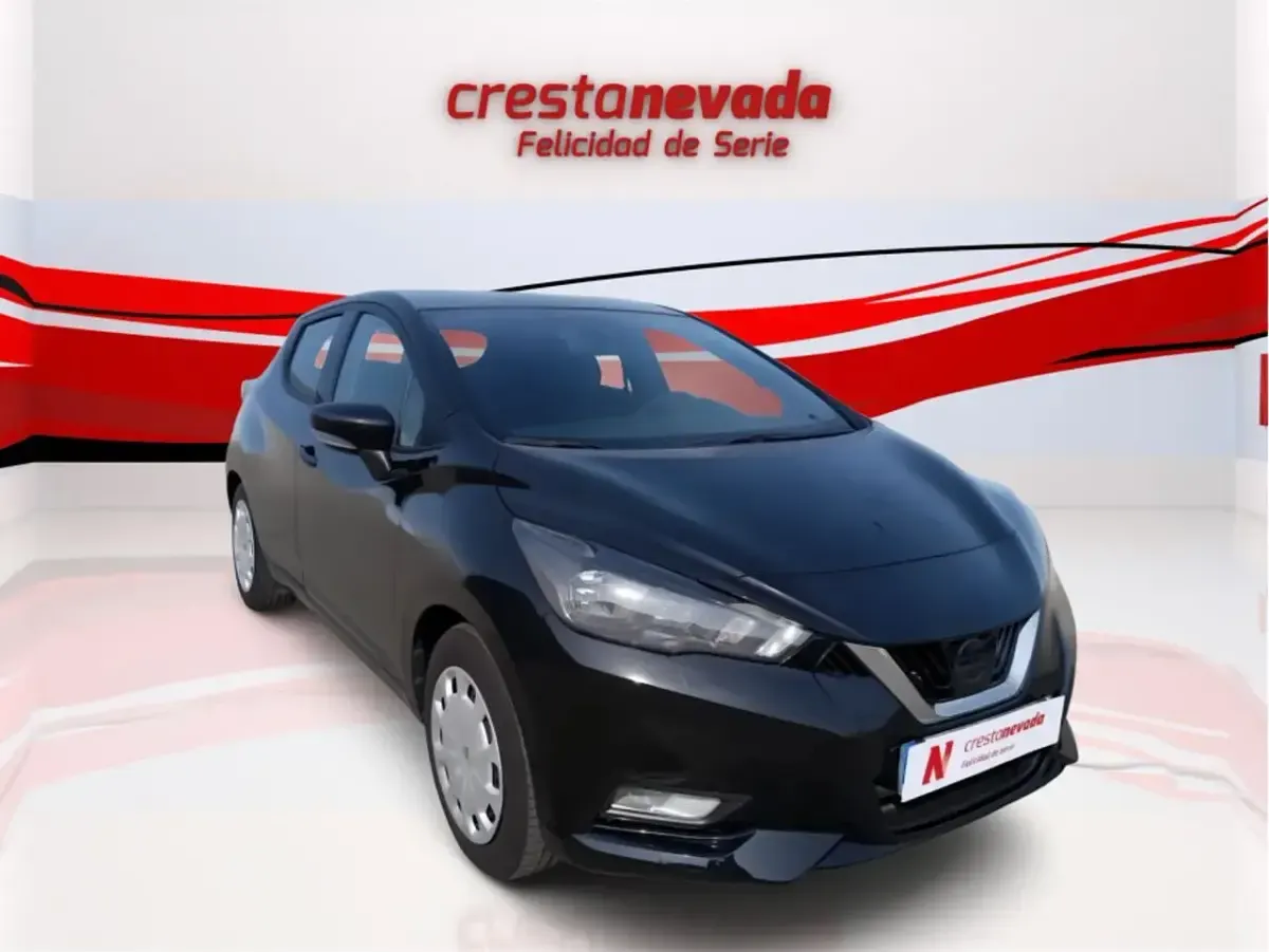 Usado Nissan Micra Acenta 92 CV (67 kW) 2023 Negro Utilitario
