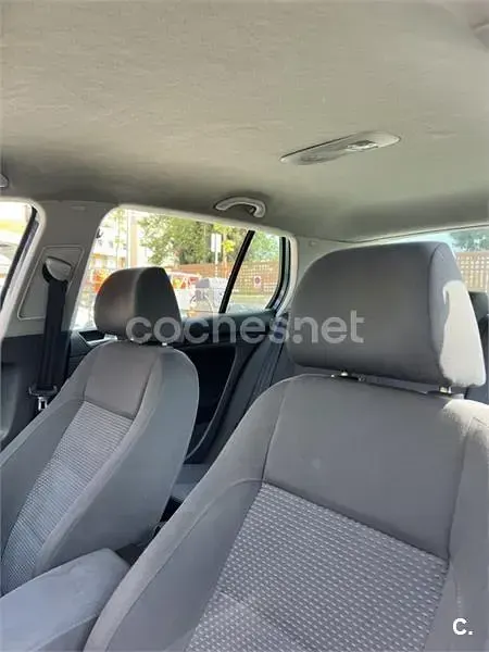 Usado VW Golf V GT 140 CV (102 kW) 2007 Azul Berlina