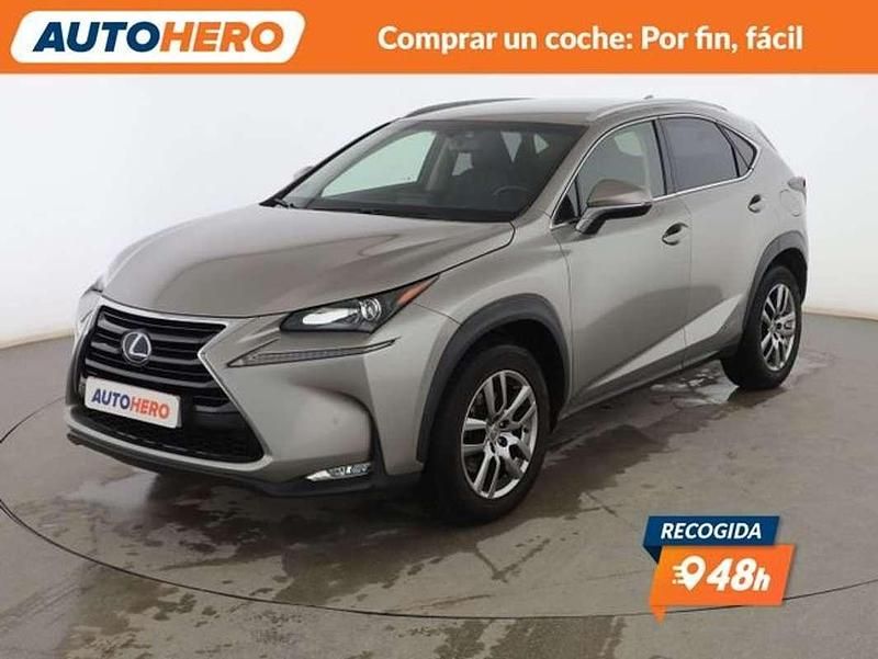 Usado Lexus NX300h Business Edition 197 CV (144 kW) 2017 Plateado SUV