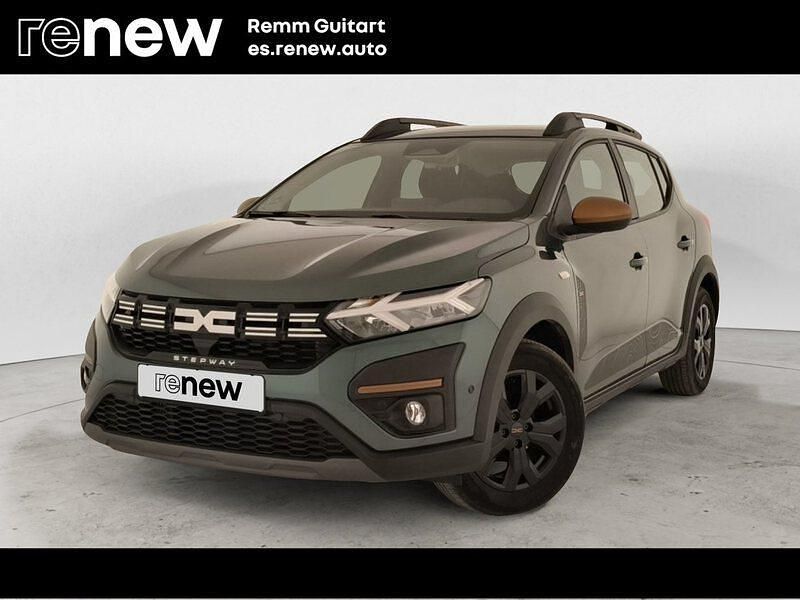 Usado Dacia Sandero Extreme 100 CV (73 kW) 2025 Verde Berlina