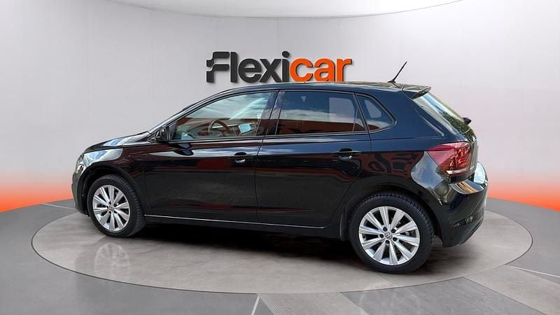Usado VW Polo Sportline 116 CV (85 kW) 2019 Negro Utilitario