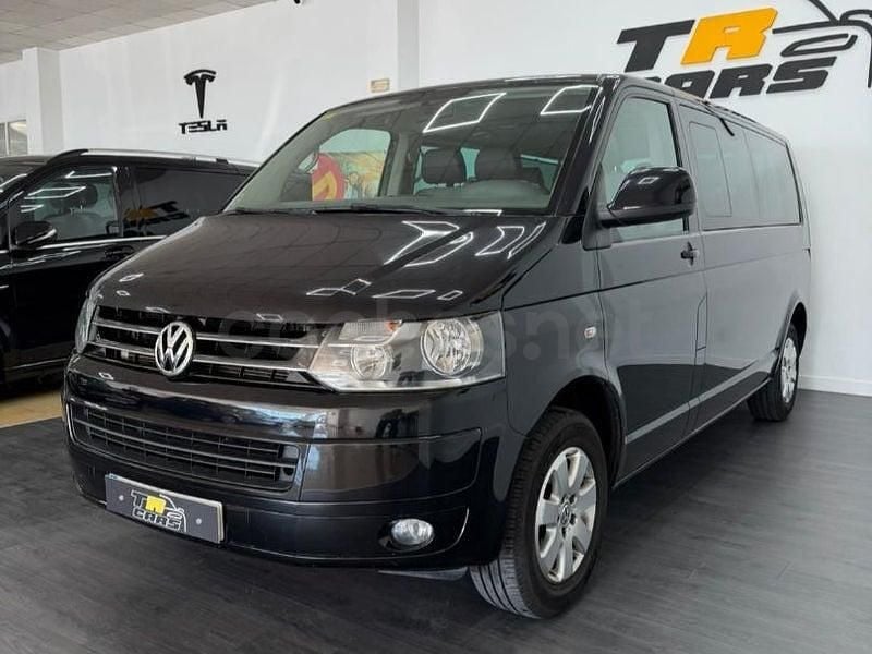 Usado VW Caravelle Comfortline 140 CV (102 kW) 2015 Negro Monovolumen