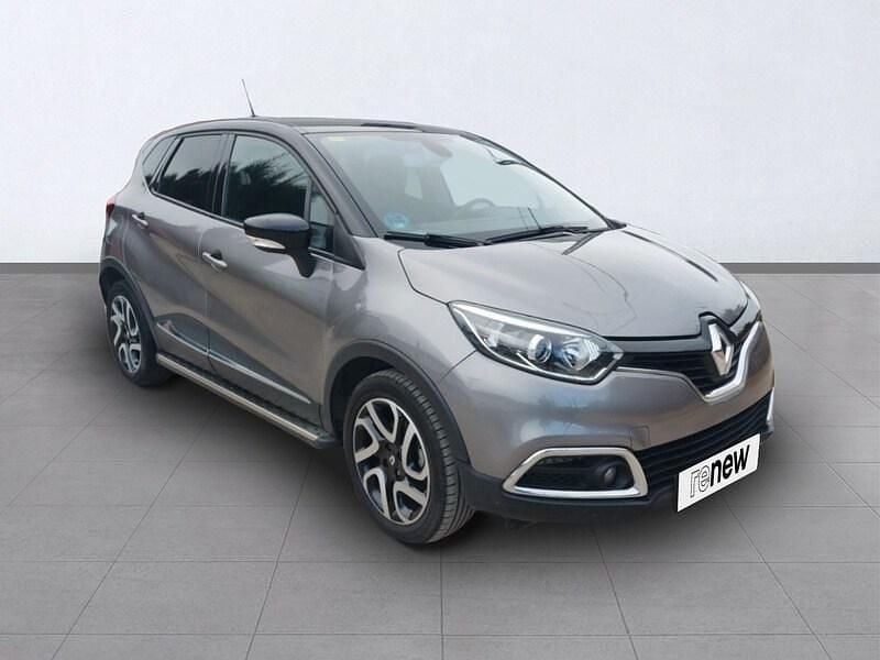 Usado Renault Captur Zen 118 CV (86 kW) 2016 Gris SUV