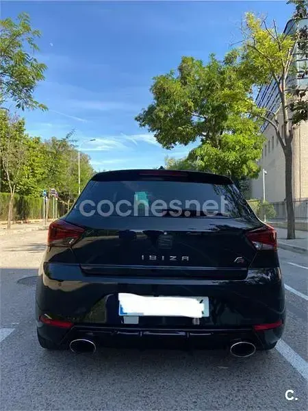 Usado Seat Ibiza FR 115 CV (84 kW) 2018 Negro Utilitario