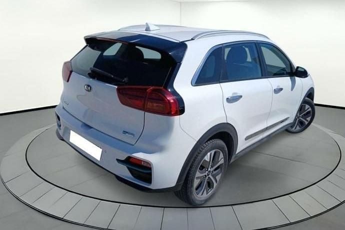 Usado Kia e-Niro 150 kW (205 CV) 2021 Blanco SUV