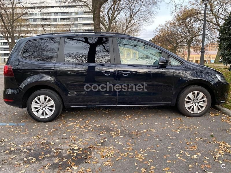 Usado VW Sharan Edition 150 CV (110 kW) 2017 Negro Monovolumen