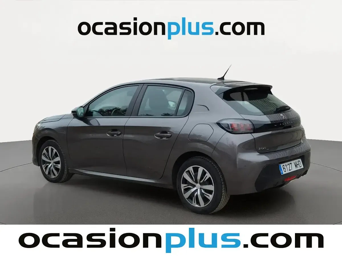 Usado Peugeot 208 Active 100 CV (73 kW) 2023 Gris Utilitario