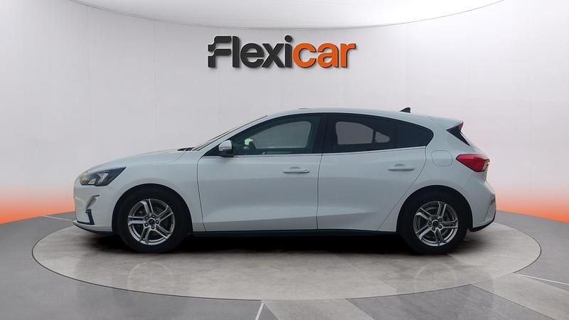 Usado Ford Focus Trend 120 CV (88 kW) 2021 Blanco Utilitario