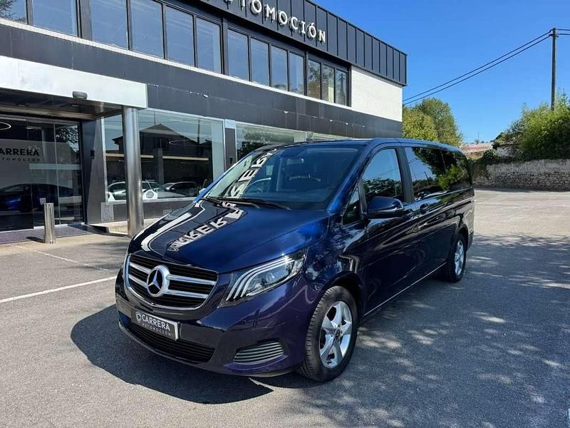 Azul Usado 2018 Mercedes V220 Avantgarde Monovolumen | 38.500 € (Precio justo) - Imagen 1/4