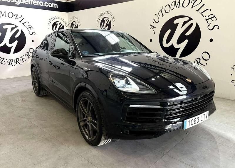 Usado Porsche Cayenne 462 CV (339 kW) 2021 Negro SUV