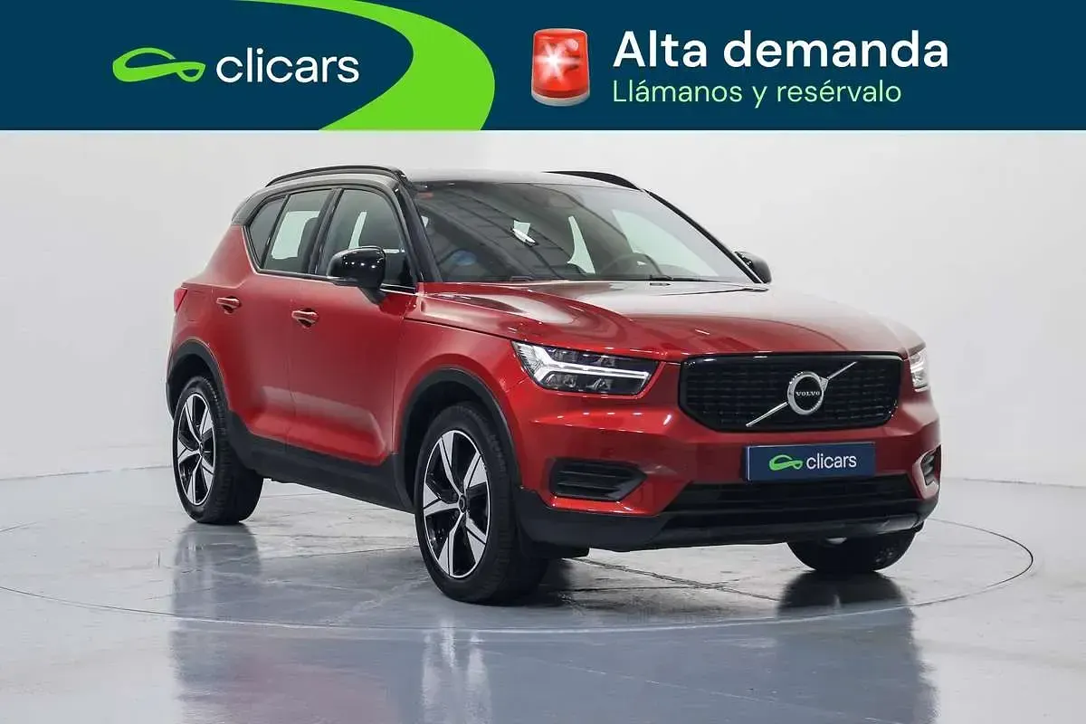 Usado Volvo XC40 Plus 179 CV (131 kW) 2021 Rojo SUV