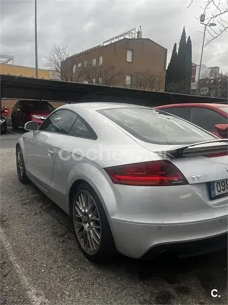 Usado Audi TT 211 CV (155 kW) 2011 Gris / plata Coupe