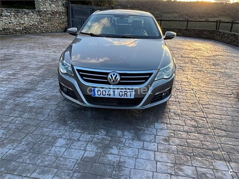Usado VW Passat 140 CV (102 kW) 2009 Beige Berlina