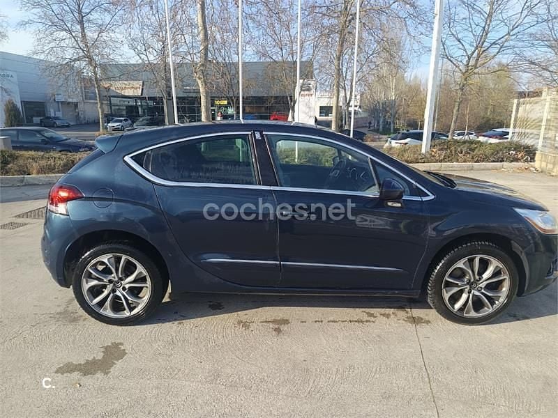 Usado Citroën DS4 200 CV (147 kW) 2014 Azul Utilitario