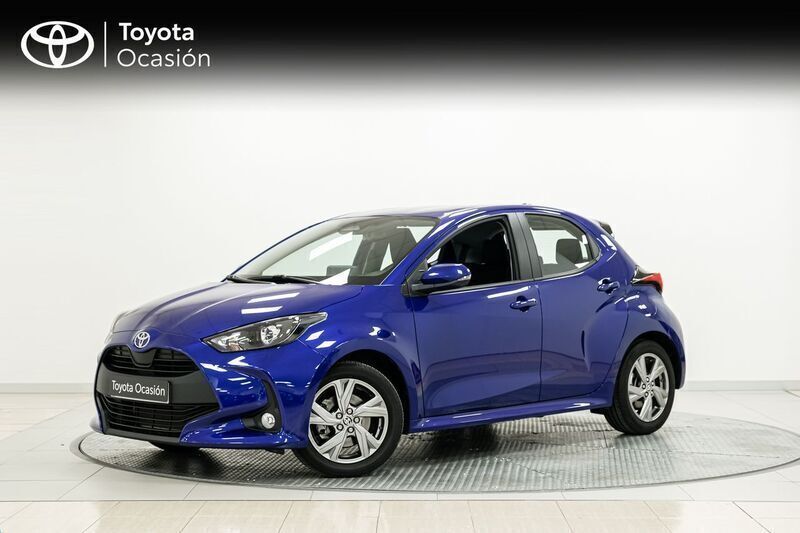 Azul Usado 2024 Toyota Yaris Hybrid Active | 23.450 € (Precio justo) - Imagen 1/4