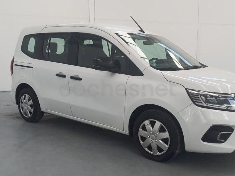 Usado Renault Kangoo 95 CV (69 kW) 2022 Blanco Monovolumen