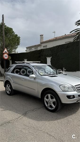 Usado Mercedes ML320 224 CV (164 kW) 2007 Gris / plata SUV