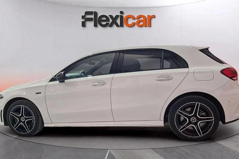 Usado Mercedes A250 218 CV (160 kW) 2021 Blanco Berlina