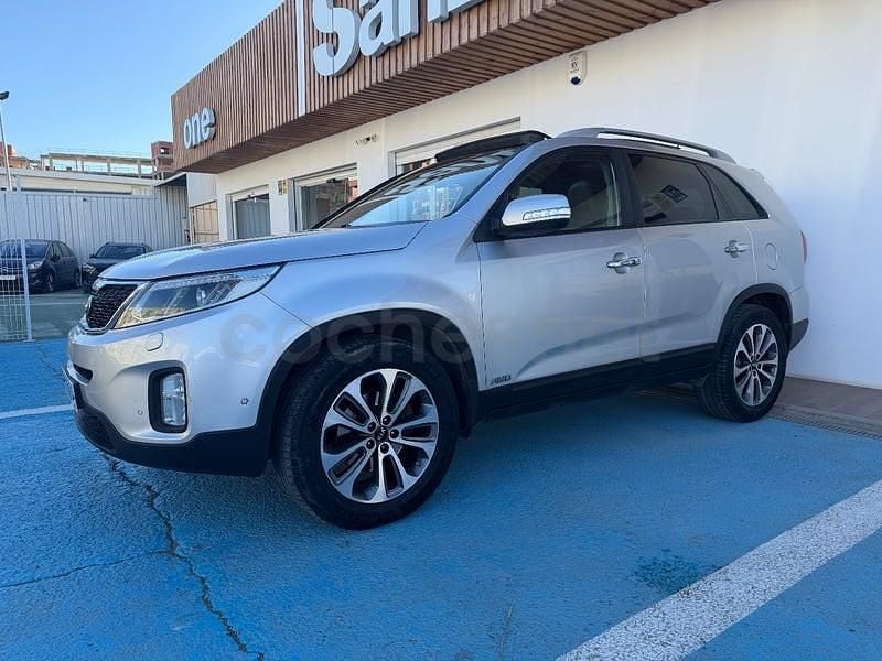 Usado Kia Sorento 200 CV (147 kW) 2015 Gris / plata SUV