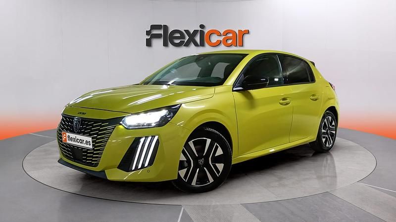 Usado Peugeot 208 Allure 110 CV (80 kW) 2025 Verde Utilitario