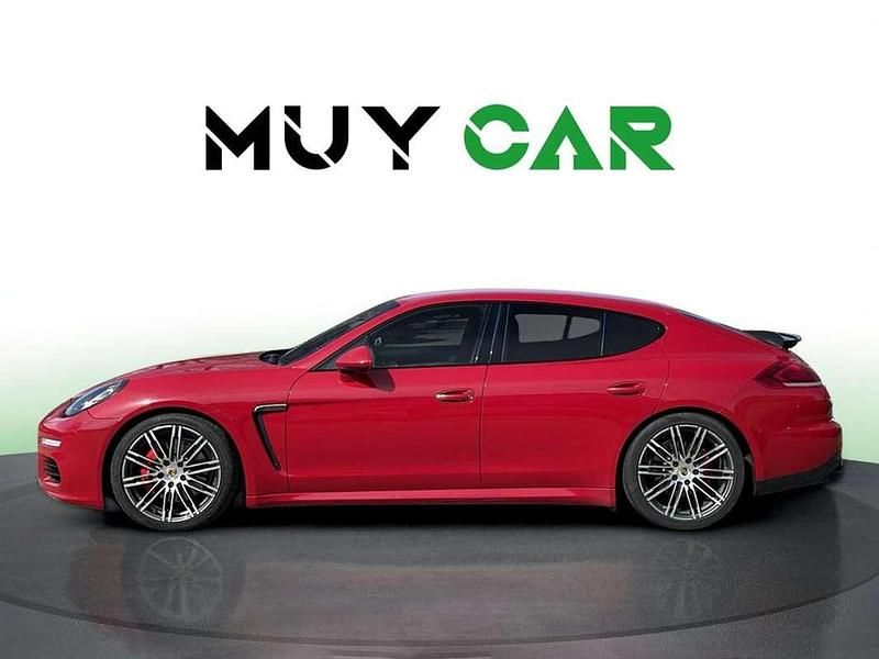 Usado Porsche Panamera Edition 300 CV (220 kW) 2015 Rojo Utilitario