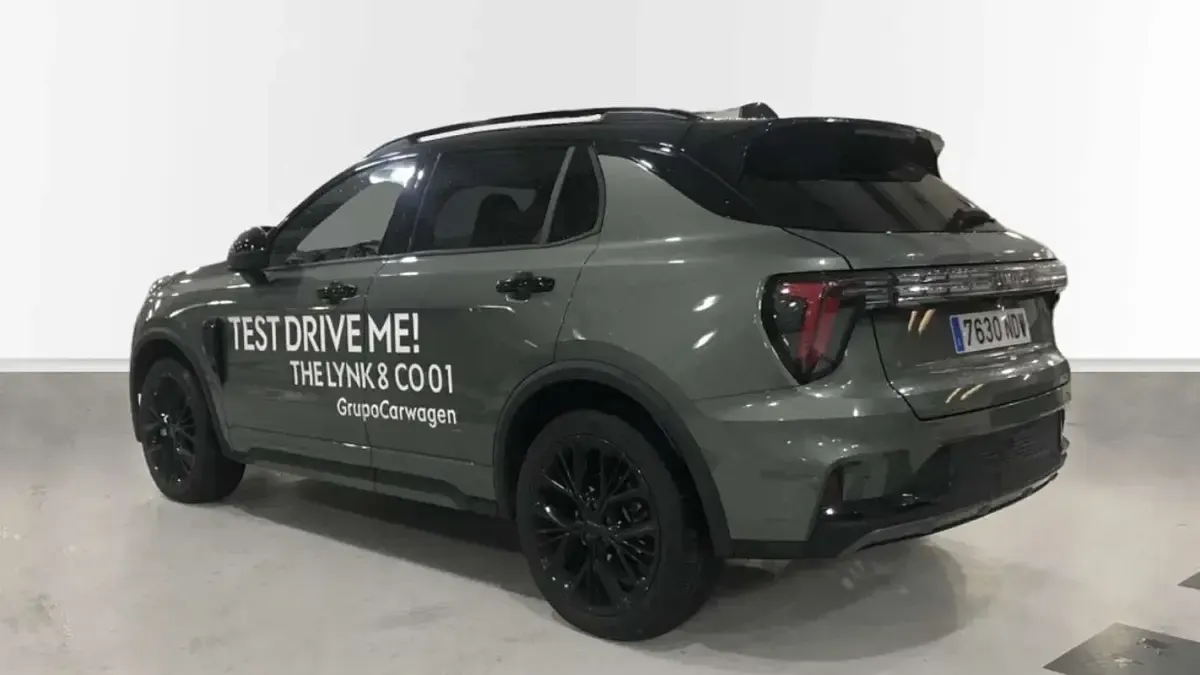 Usado Lynk & Co 01 279 CV (205 kW) 2025 Verde SUV