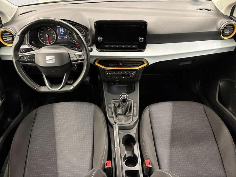 Usado Seat Ibiza Style 110 CV (80 kW) 2021 Blanco Utilitario