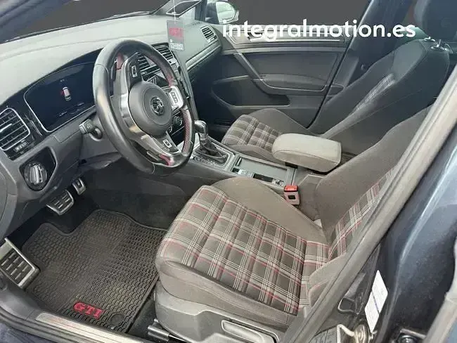Usado VW Golf VII GTI 229 CV (168 kW) 2017 Gris