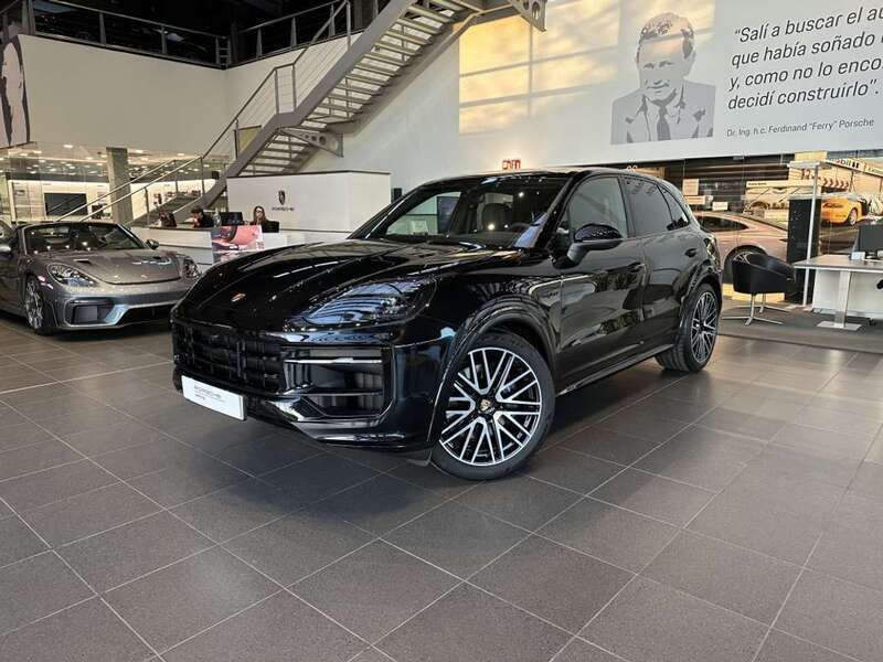 Negro cromita metalizado Usado 2025 Porsche Cayenne SUV | 120.000 € (Precio justo) - Imagen 1/4