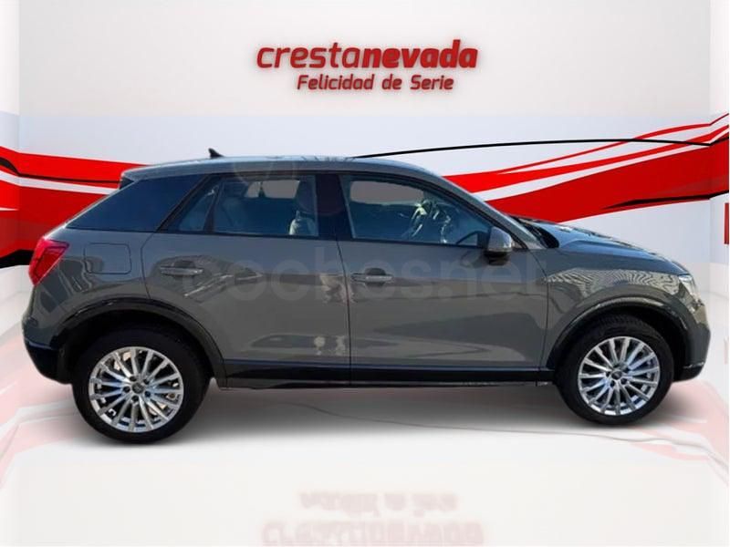 Usado Audi Q2 Design 116 CV (85 kW) 2019 Gris / plata SUV