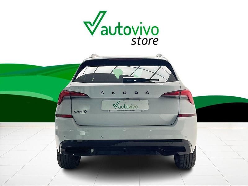 Usado Skoda Kamiq Monte Carlo 150 CV (110 kW) 2023 Blanco SUV