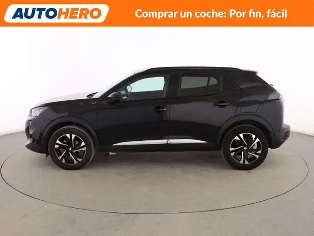 Usado Peugeot 2008 GT-line 131 CV (96 kW) 2021 Negro SUV