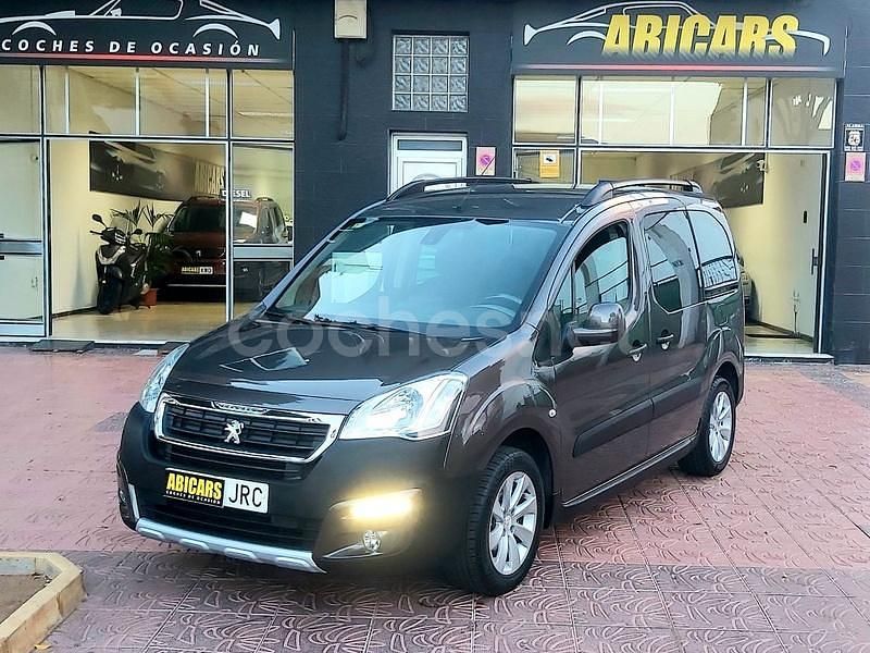 Marrón Usado 2016 Peugeot Partner Tepee Outdoor Monovolumen | 11.490 € (Precio justo) - Imagen 1/4